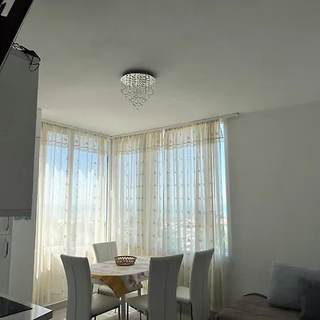 Kapri Apartment Qerret