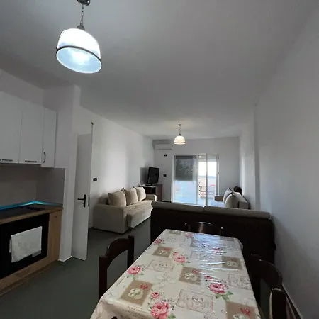 Kapri Apartment Qerret
