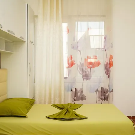 Apartman Kapri Qerret